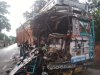 मशरक में दो ट्रकों की सीधी भिड़ंत में चालक बुरी तरह से जख्मी ,छपरा रेफर।