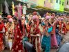 48 घंटे का अखंड रामधुनी यज्ञ के साथ भव्य कलश शोभा यात्रा निकाली गई।