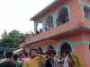 शिक्षक पर छात्रा ने लगाया छेड़खानी का आरोप,उग्र हुए ग्रामीण,पुलिस ने शिक्षक को हिरासत में लिया ।