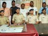 पटना - दो देसी कट्टा 45 जिंदा कारतूस के साथ पांच अपराधी गिरफ्तार।