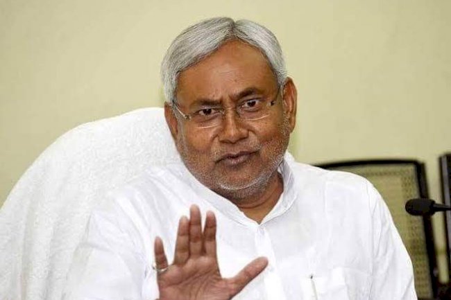 कोरोना संकट-मुख्यमंत्री ने उच्चस्तरीय बैठक के बाद कि सहायता पैकेज की घोषणा