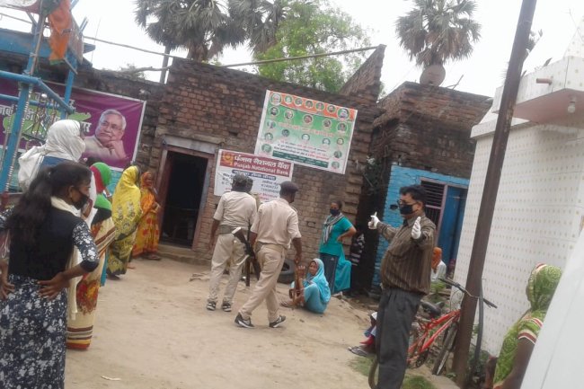 कोरोना से आप सुरक्षित तो समाज भी रहेगा सुरक्षित -उत्तम कुमार