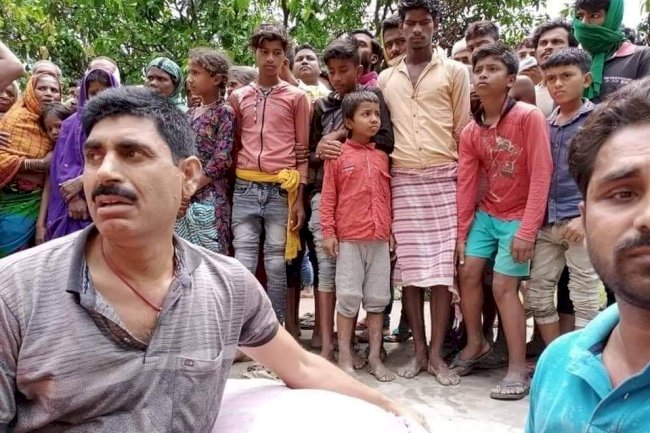 बिहार में आसमानी कहर से करीब 11 से ज्यादा लोगो की मौत, 9 लोग बुरी तरह झुलसे।