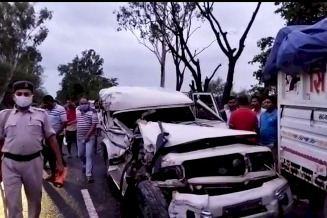 NH-90 बंगरा पेट्रोल पंप के पास बोलेरो और पिकअप में टक्कर, 7 घायल