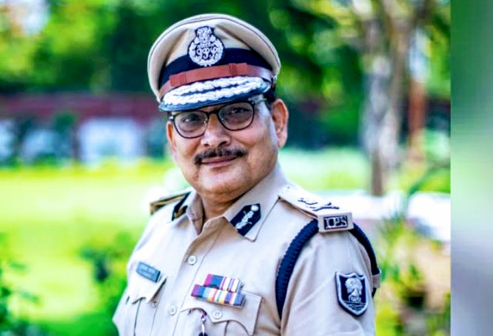 बिहार के सभी पुलिस ,पुलिस पदाधिकारियों पर हमें गर्व है-- गुप्तेश्वर पाण्डेय।