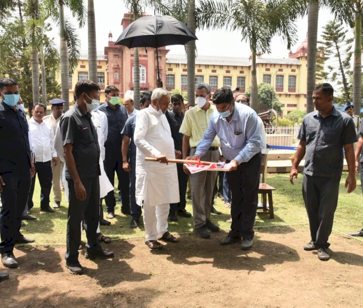 मुख्यमंत्री ने पटना संग्रहालय के पूर्वी हिस्से में पुरातात्विक उत्खनन का किया शुभारंभ