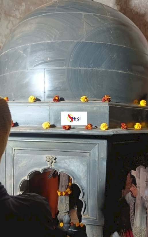 पाटलिपुत्र में मिला 500 वर्ष पुराना शिव मंदिर, दर्शन के लिए उमड़ी श्रृद्धालुओं की भीड़।